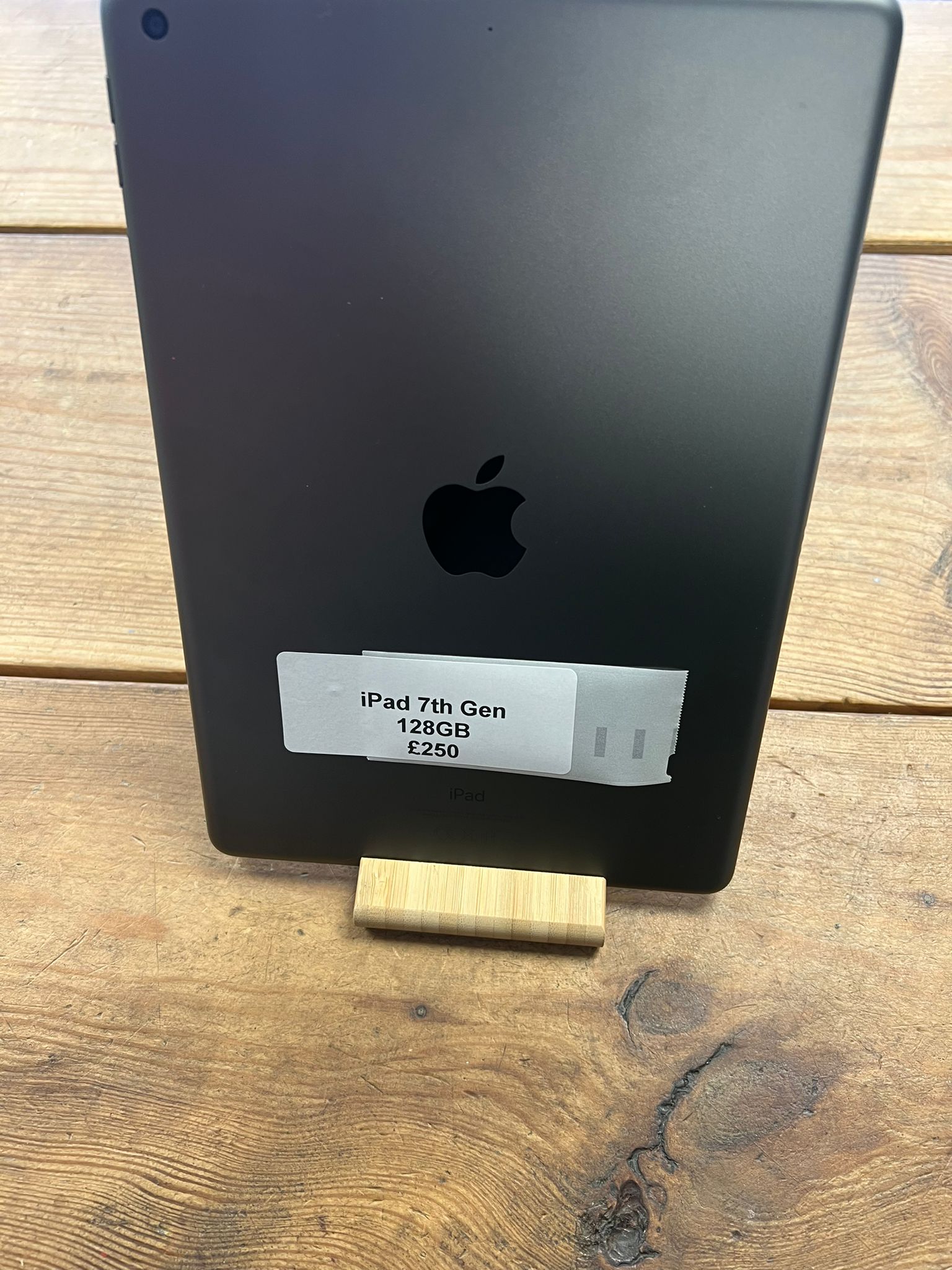 Apple Ipad 7th Gen - 128 GB