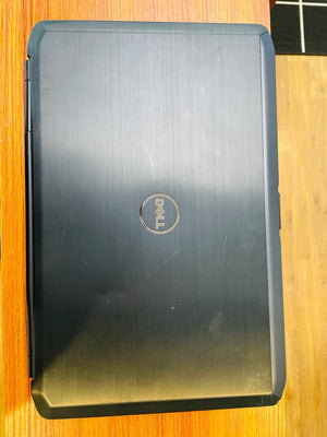 Dell Latitude E5530 - Workstation