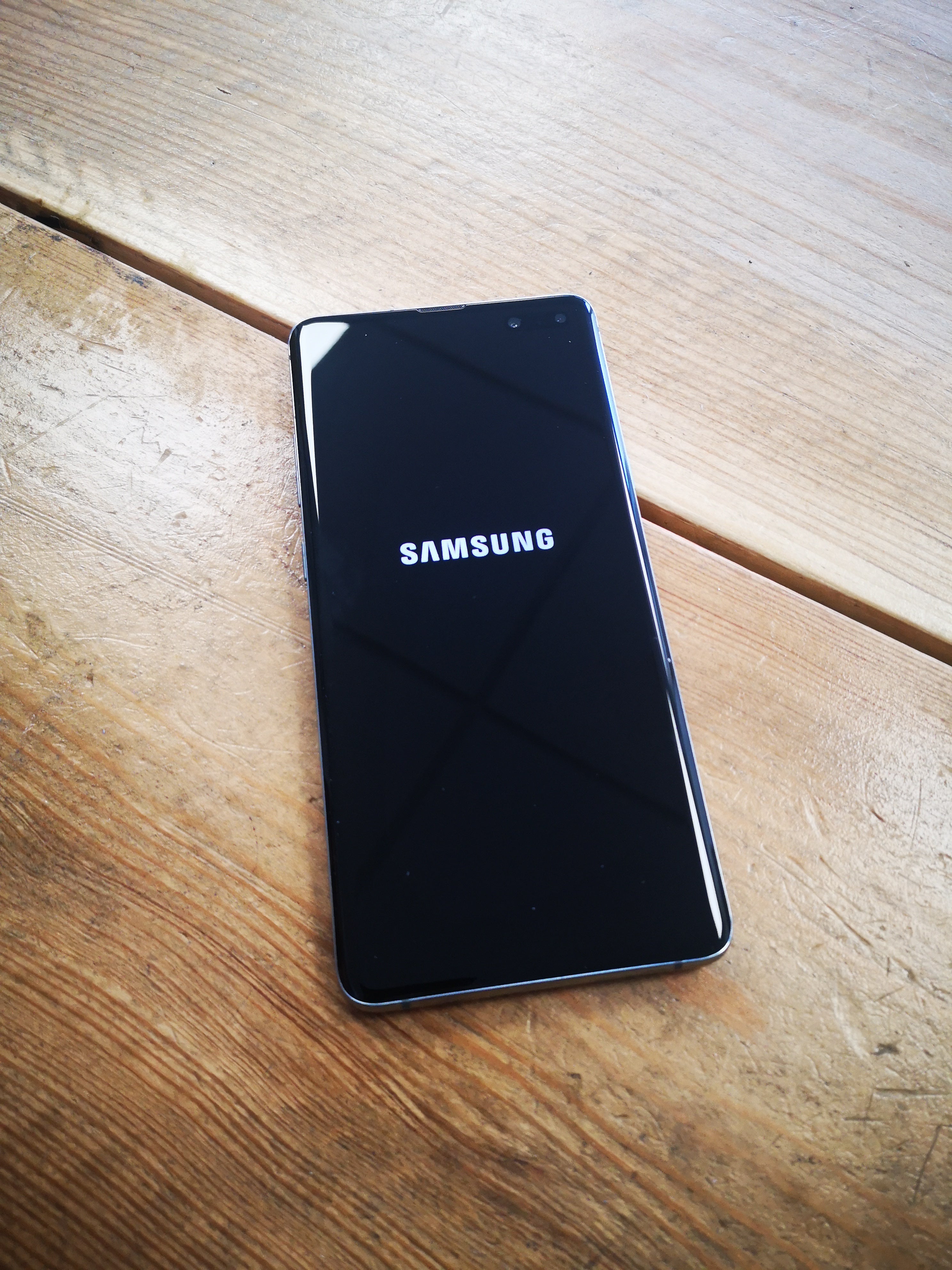 SAMSUNG GALAXY S10 256GB (UNLOCKED)