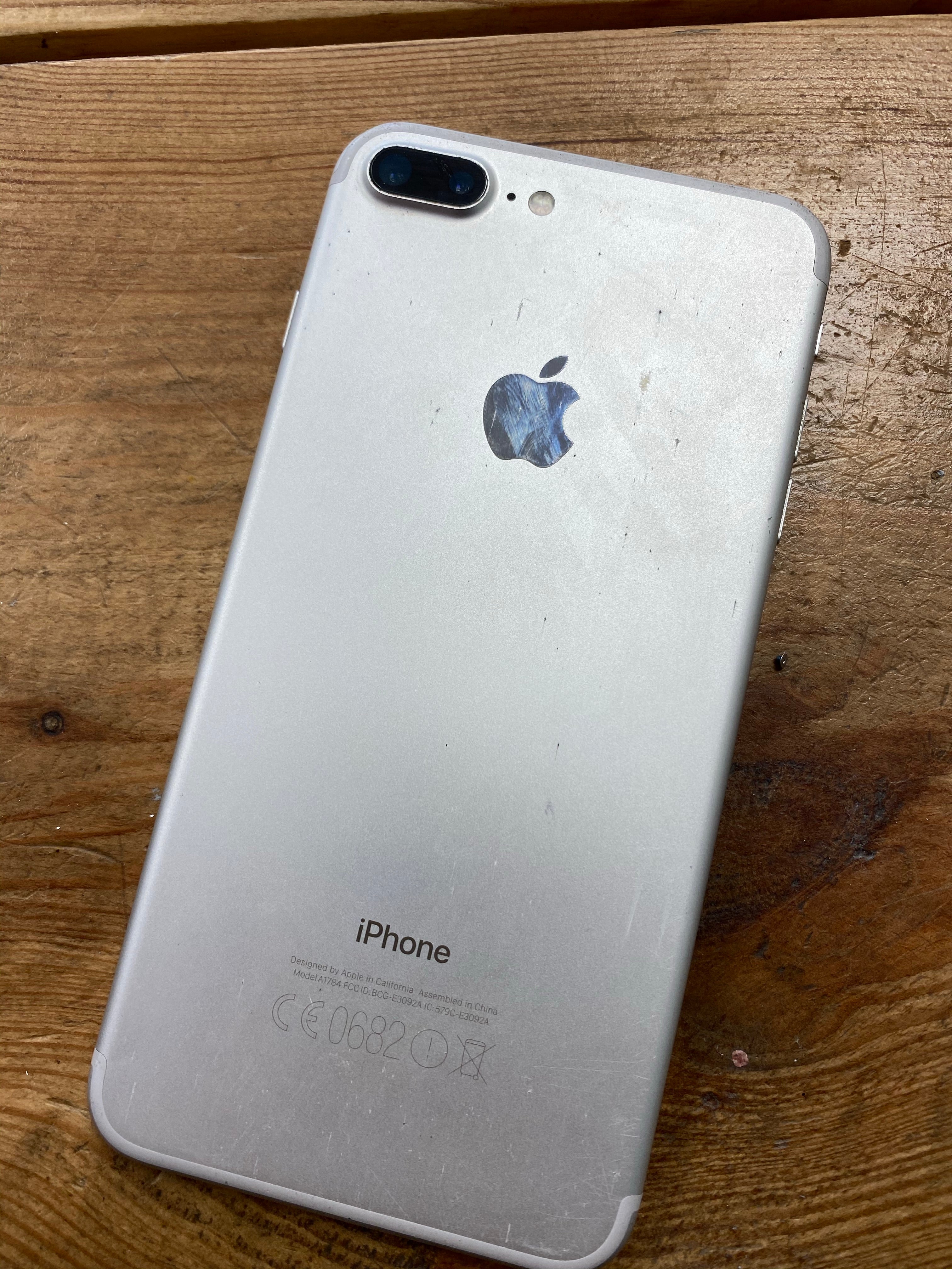 IPhone 7 Plus 128gb Unlocked
