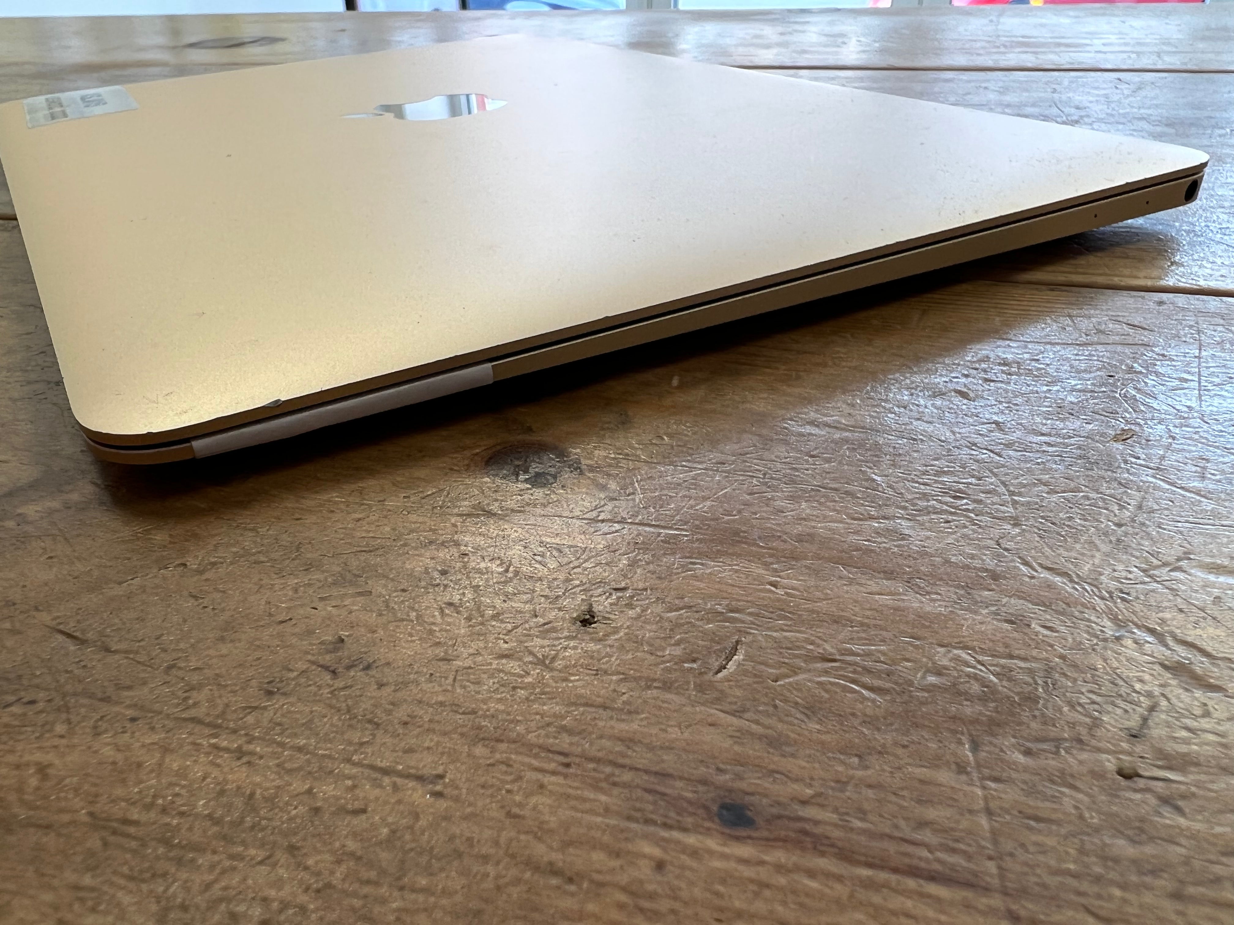 Macbook 12 inch - 8GB - Retina - Gold