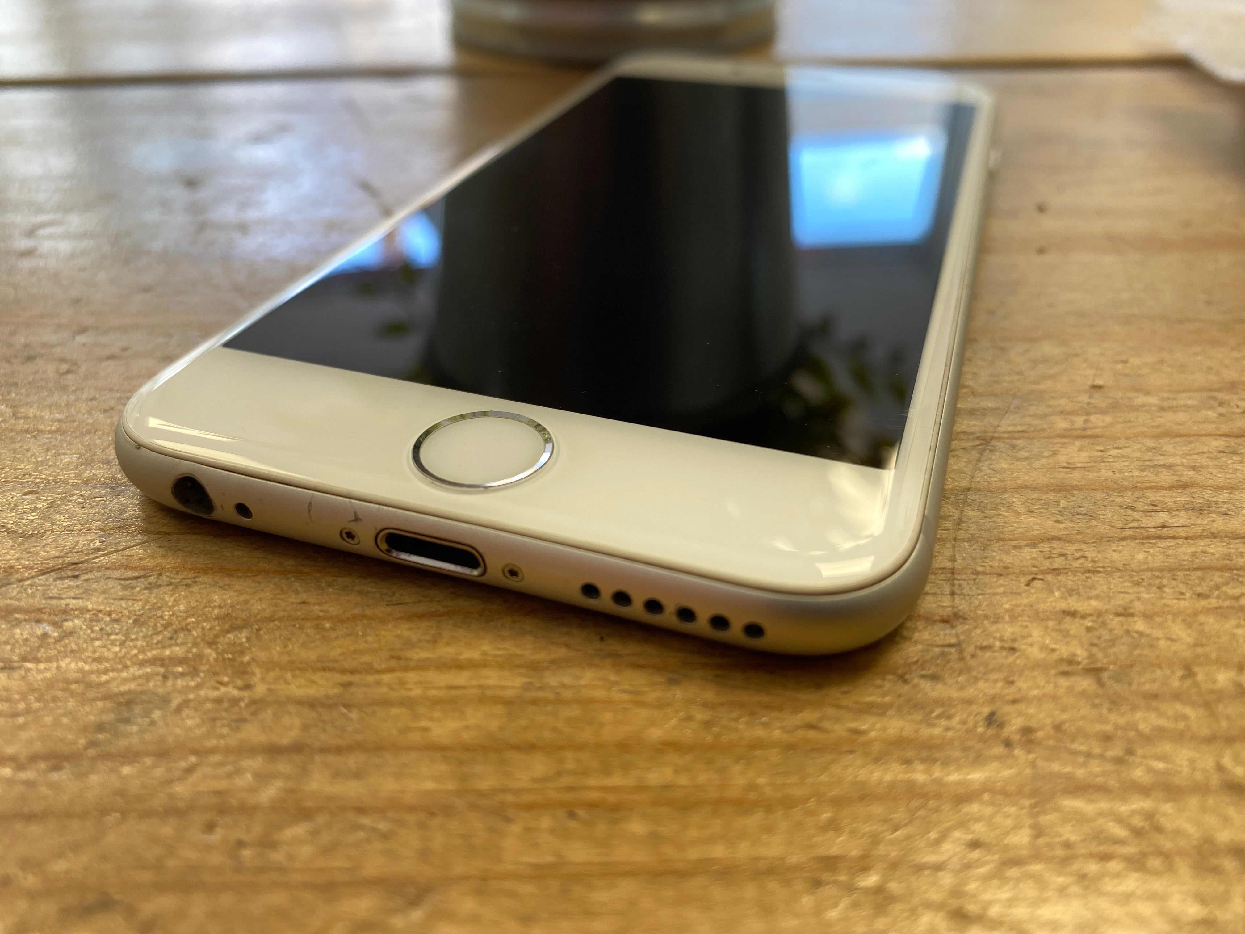 IPhone 6 16gb unlocked 12 month warranty
