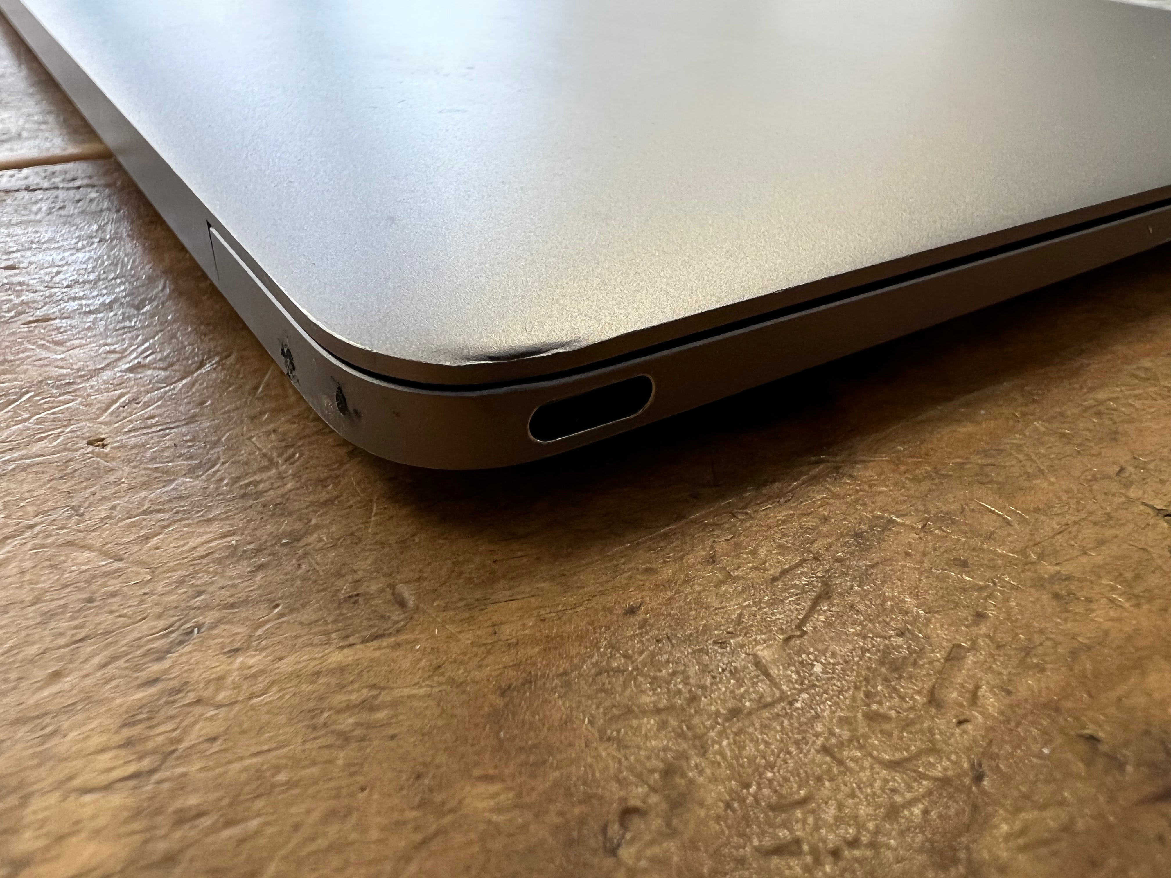 Macbook 12 inch - 8GB - Retina - Space Grey